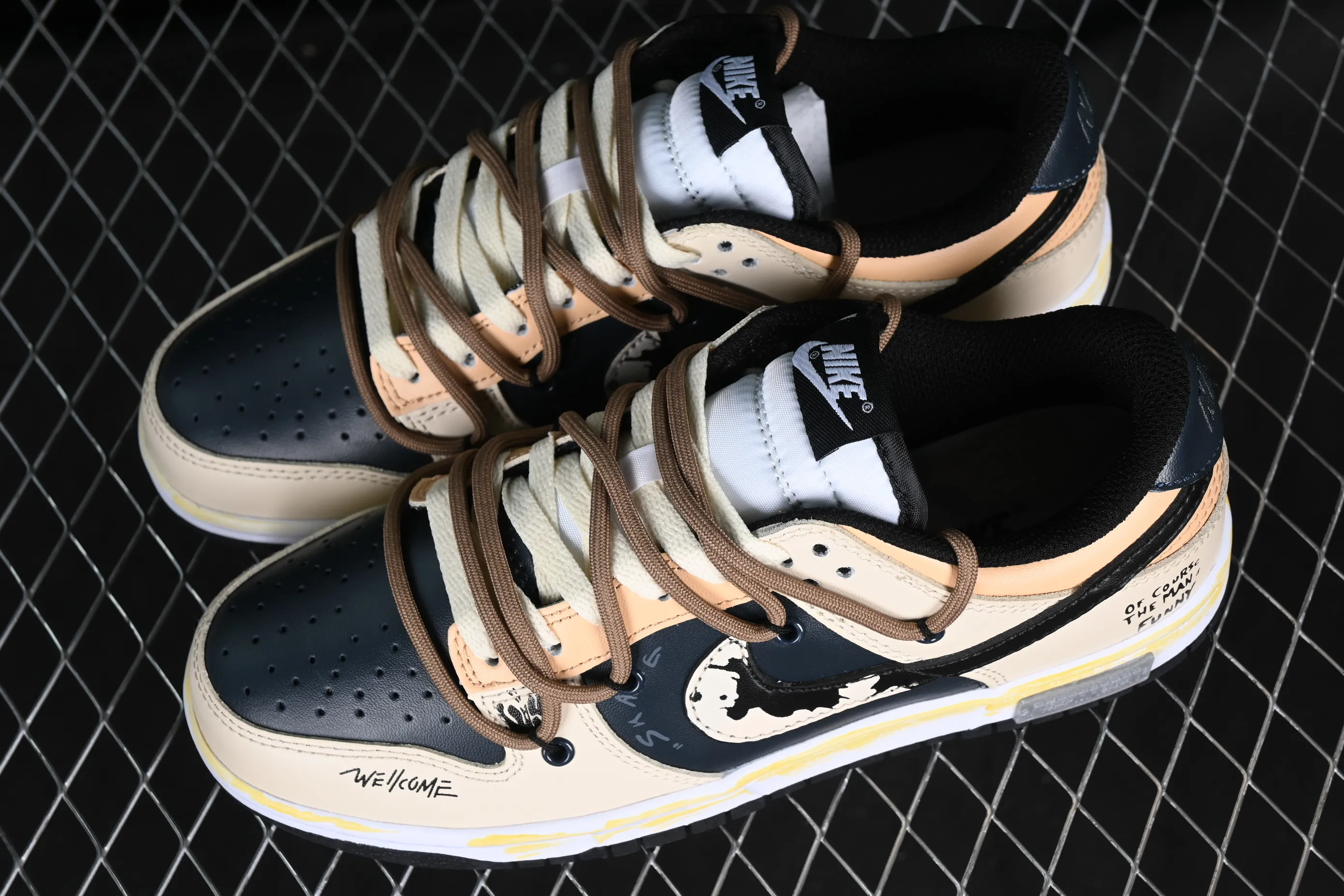 All Categories Nk SB Dunk Series Nk SB Dunk Low Low-top Sneakers Nk Dunk Low Panda Prank-Sliding Track Reverse Skateboard SB Strap Casual Sneakers DD1391-100